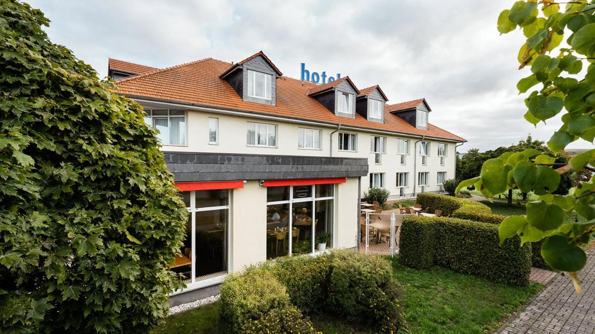 Hotel Ilmtal Mellingen Exterior foto